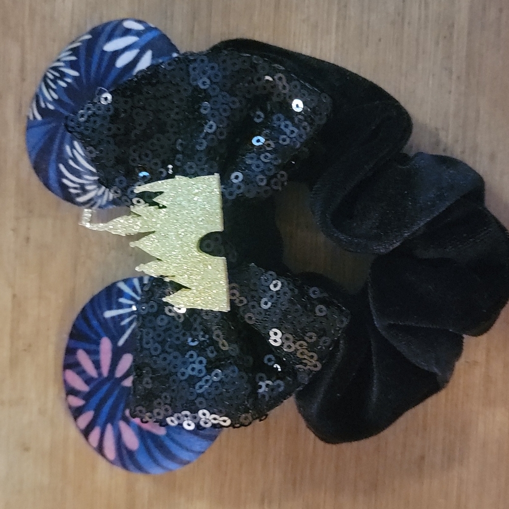 Disney firework scrunchie